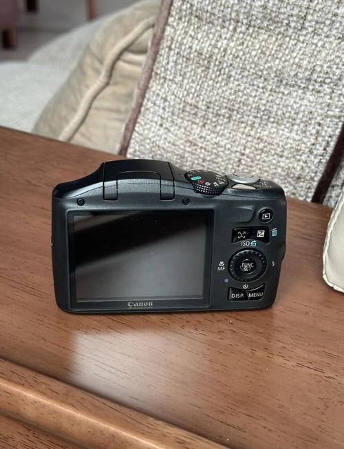 佳能ixus130现在多少钱可以下手啊