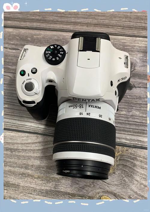 佳能单反拍相机总是偏红怎么调整