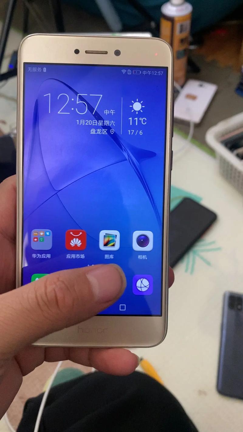 荣耀8标准版和青春版区别