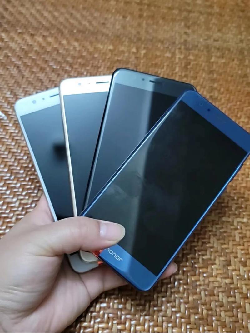 荣耀8标配版和高配版的区别