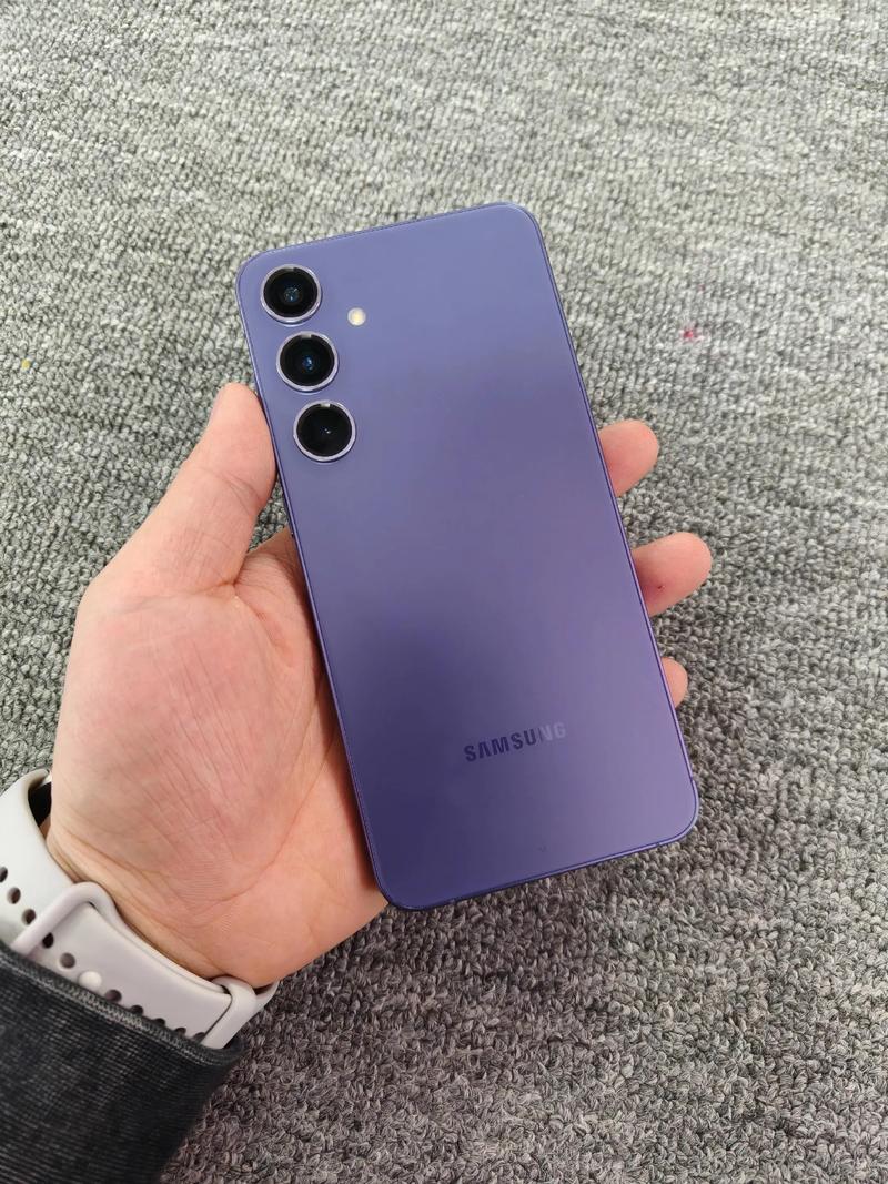 三星显示器22寸多少钱