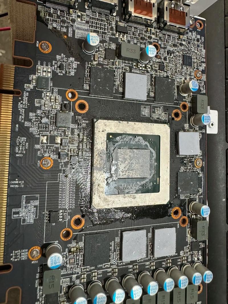 显卡长期80度容易坏吗-显卡玩游戏80度正常吗