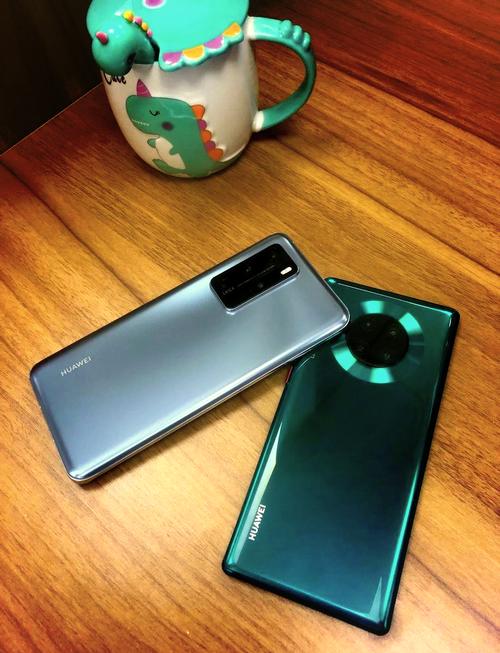 华为p40和mate30选哪个(华为p40和mate30)