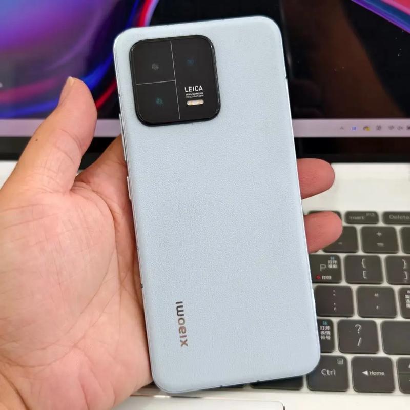 还得是十三香,小米13终于官宣,对标苹果iPhone14