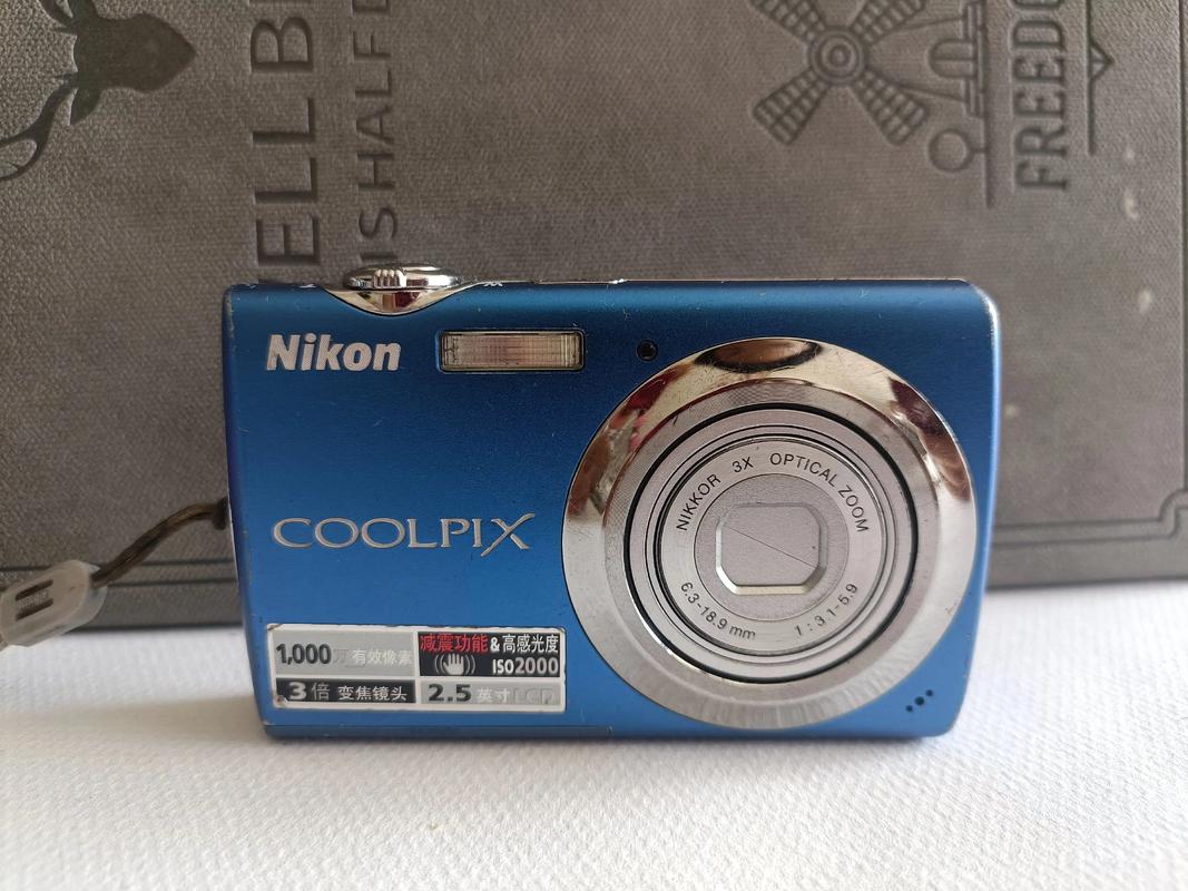 尼康数码相机s220使用方法初次使用指南及功能介绍