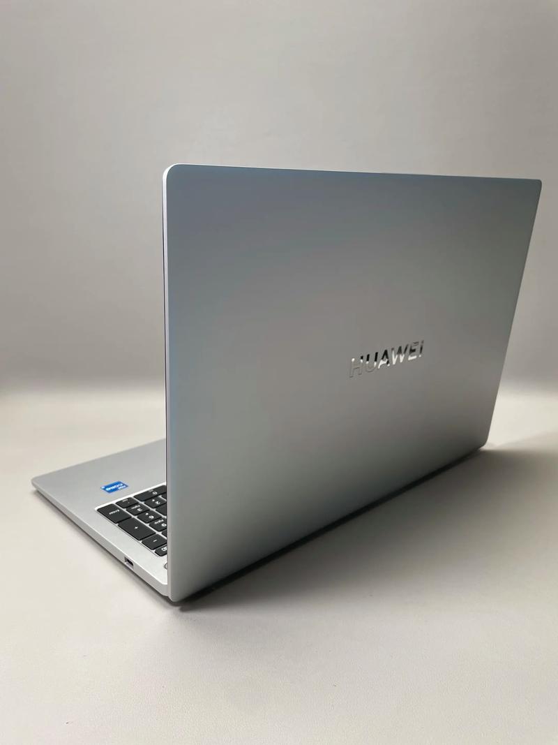 华为matebook14和d15的区别是什么?