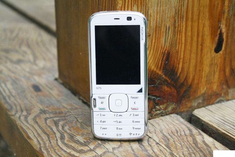 诺基亚N79优点和缺点
