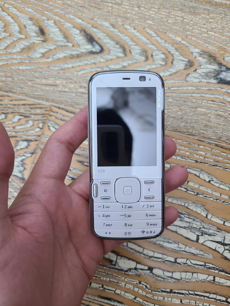 诺基亚N79N79的优缺点
