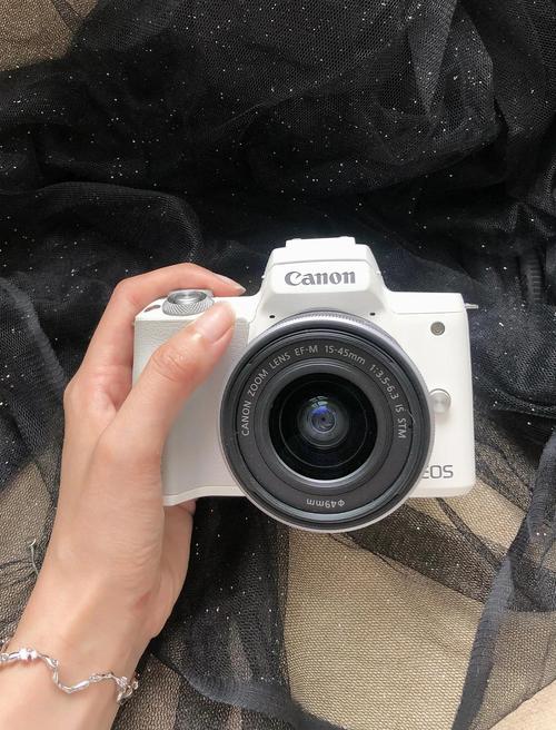 最新相机排名榜(世界相机排名前十名)