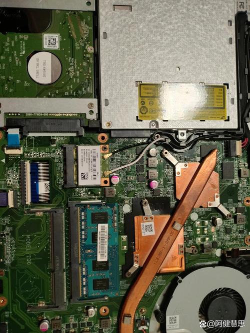 宏基笔记本电脑后盖怎么拆开