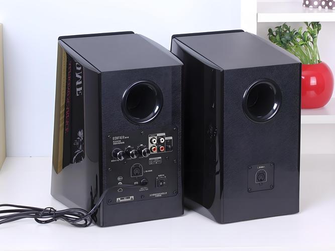 电脑音箱什么牌子好呢?