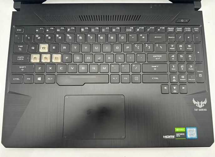 华硕飞行堡垒屏幕坏了多少钱