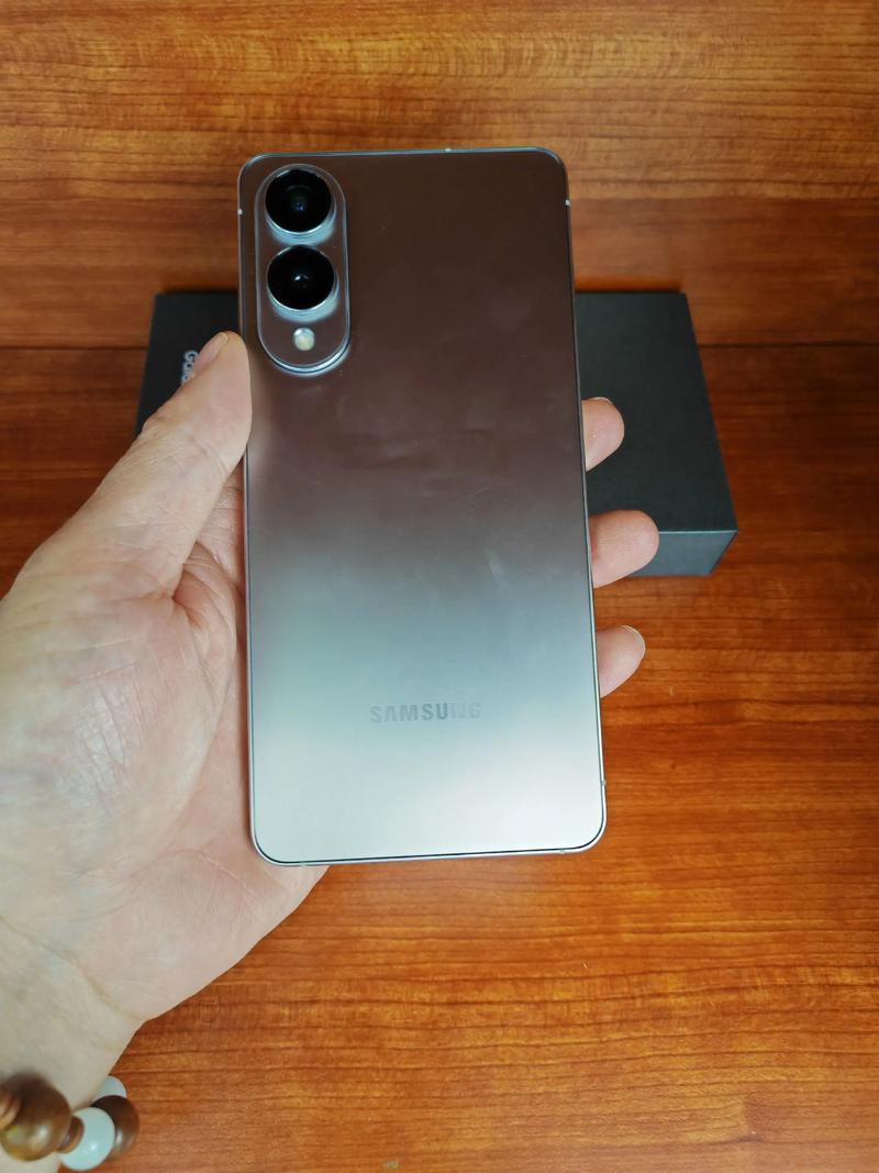 三星手表s2原装怎么辨别屏幕尺寸