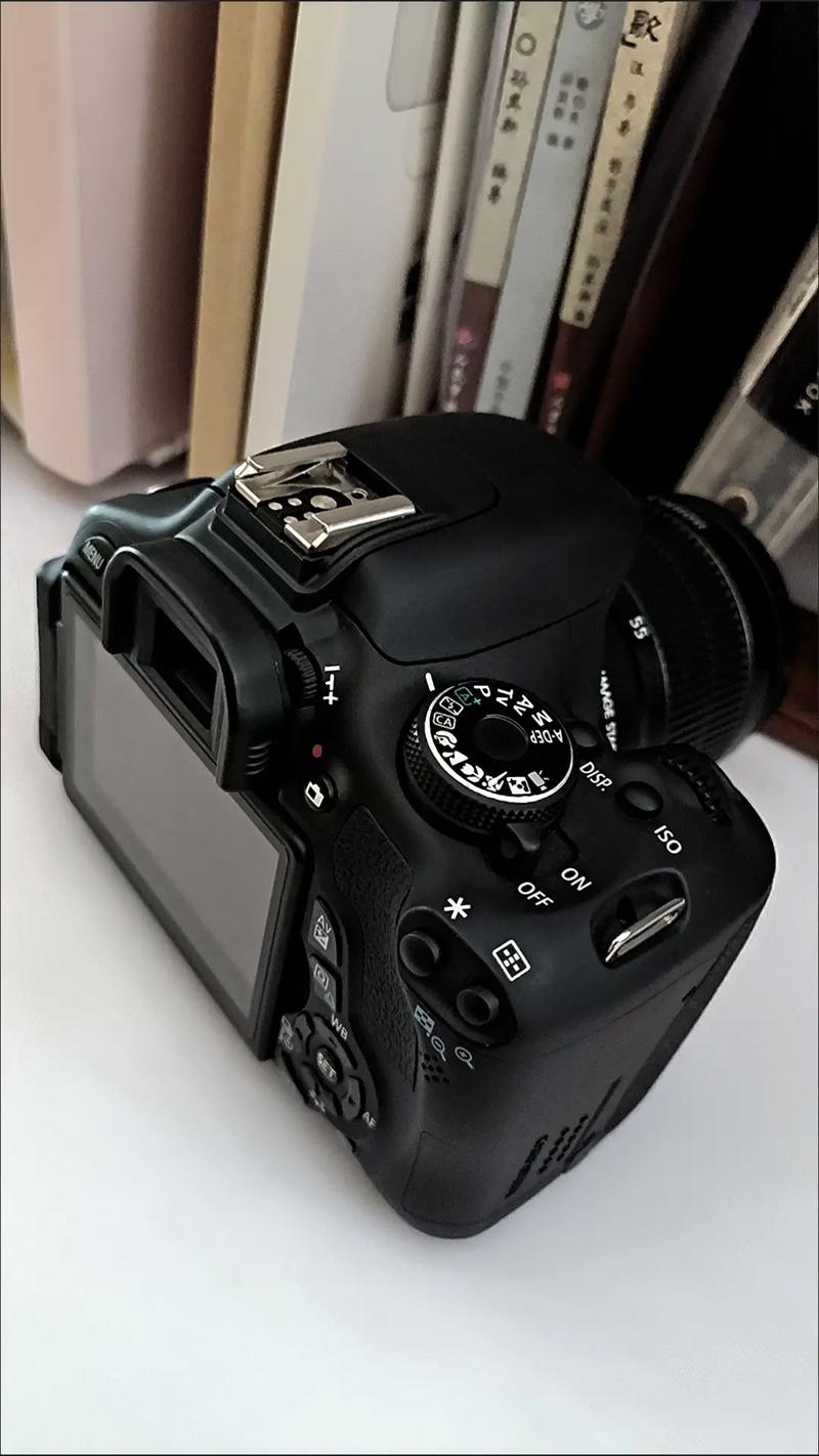 佳能600d配什么镜头合适?