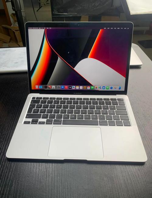 计算机专业用macbookair+8g内存够用吗?