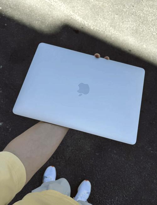 苹果笔记本8g内存够用吗