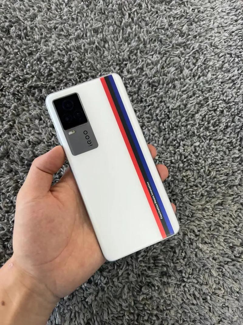 vivo和iQOO手机哪个好