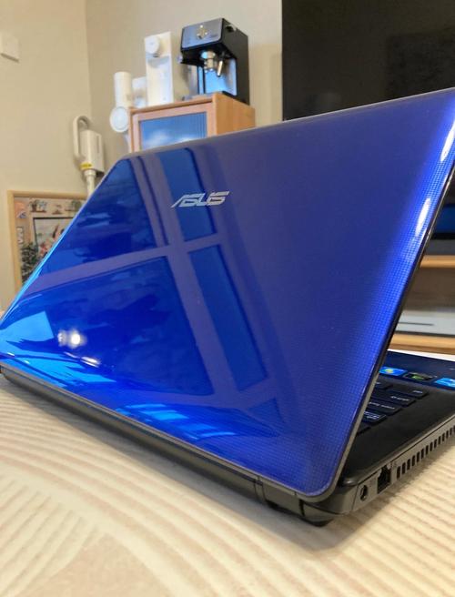 华硕K45VD玩地下城英雄联盟好不好?