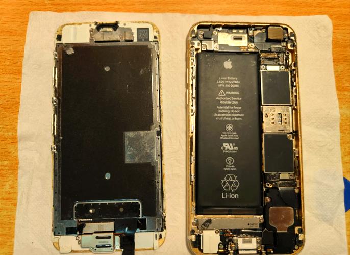 我的苹果六plus坏了,是电池坏了,就换个电池,80块钱换的,感觉便宜,是不...