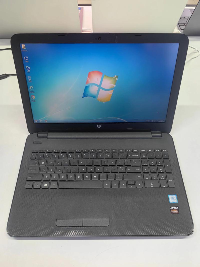 酷睿版和锐龙版电脑在性能方面有什么区别以及费用差异