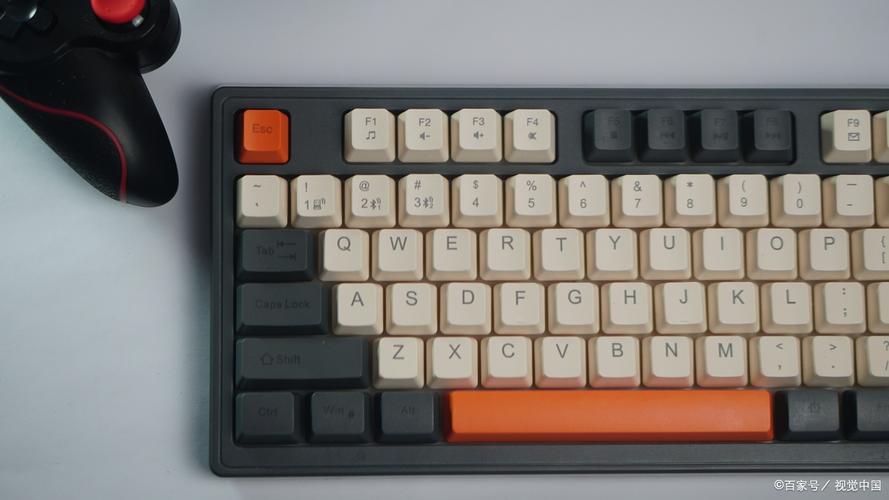 机械键盘红轴黑轴青轴茶轴的区别哪个声音最小