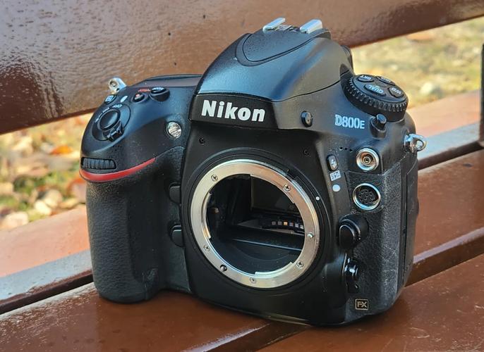 尼康D800和尼康D800E有何区别?谁说说看?