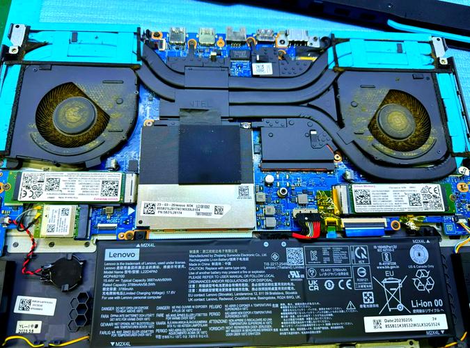 台式电脑CPU散热硅胶的正确涂法