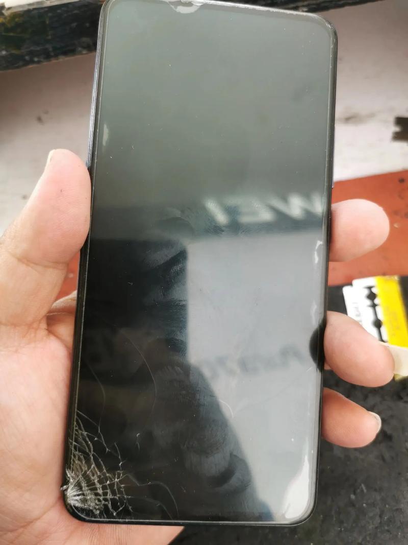 我的vivoX27屏幕坏了,换了一个屏,不是原装的,指纹不能用了,如果换[One]、..