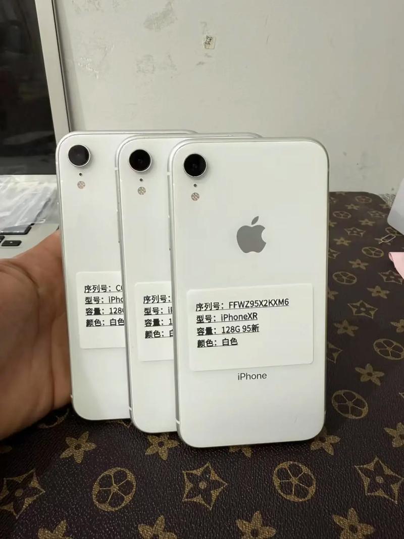 苹果128g够用几年