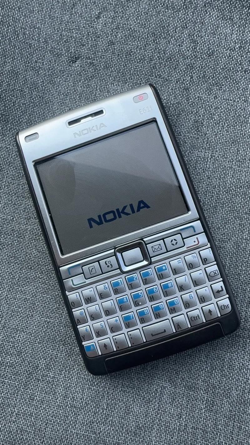 诺基亚E61i与E61的关系