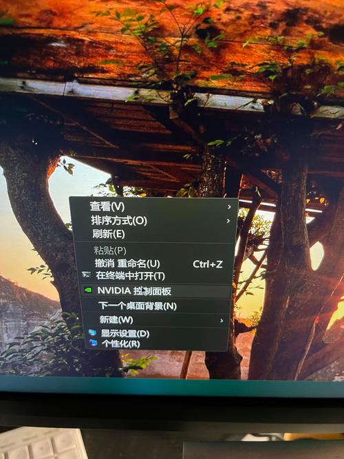 电脑显示器对比度和亮度多少适合?