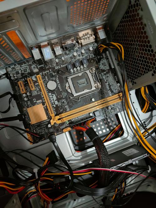 cpu型号intel双核e3300cpu参数主频2.5ghz1m二级缓存内存2g..._百度知...